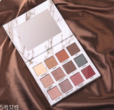 適合學(xué)生黨的眼影有哪些 學(xué)生黨眼影推薦 適合學(xué)生黨的眼影有哪些 學(xué)生黨眼影推薦