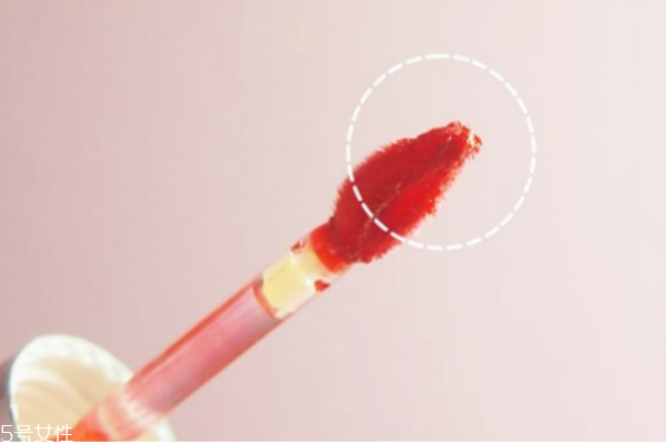 嘴唇怎么畫飽滿 飽滿立體的嘴唇畫法 嘴唇怎么畫飽滿 飽滿立體的嘴唇畫法
