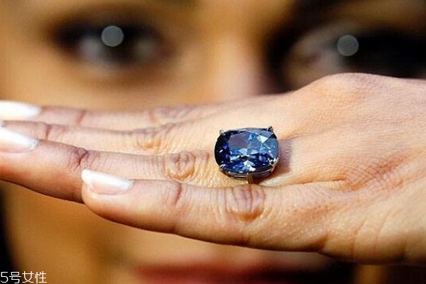 南非鉆石一克拉多少錢 價(jià)值不菲 南非鉆石一克拉多少錢 價(jià)值不菲
