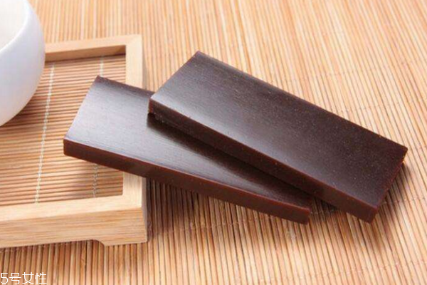 正宗阿膠是什么形狀 優(yōu)質(zhì)阿膠都是規(guī)整長(zhǎng)方形 正宗阿膠是什么形狀 優(yōu)質(zhì)阿膠都是規(guī)整長(zhǎng)方形