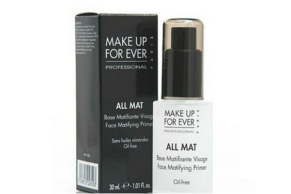 哪款?yuàn)y前乳提亮效果好 讓底妝無(wú)可挑剔 哪款?yuàn)y前乳提亮效果好 讓底妝無(wú)可挑剔