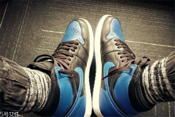 aj1鞋面褶皺怎么修復(fù) 這幾招很好用 aj1鞋面褶皺怎么修復(fù) 這幾招很好用