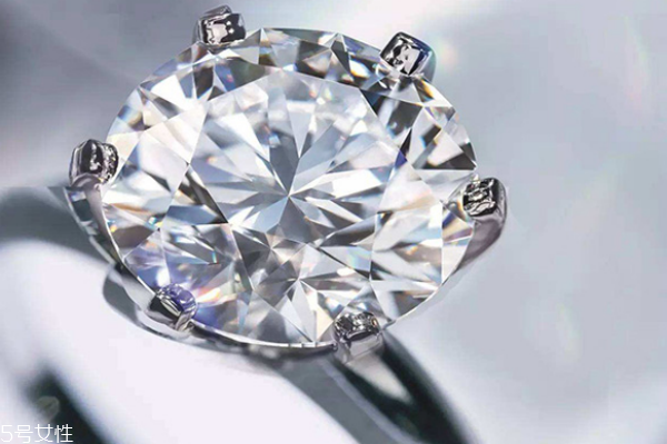 鉆石腰碼如何看到 原來在這個位置 鉆石腰碼如何看到 原來在這個位置