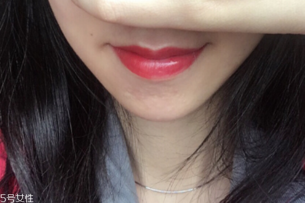 mac ladybug和迪奧999哪個(gè)好 mac ladybug試色 mac ladybug和迪奧999哪個(gè)好 mac ladybug試色