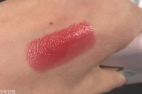 mac cockney和ladybug哪個好 mac cockney試色 mac cockney和ladybug哪個好 mac cockney試色