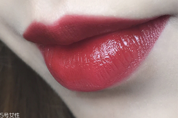 mac dubonnet日常嗎 mac dubonnet和diva對(duì)比試色 mac dubonnet日常嗎 mac dubonnet和diva對(duì)比試色