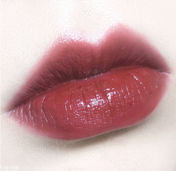 mac dubonnet日常嗎 mac dubonnet和diva對(duì)比試色 mac dubonnet日常嗎 mac dubonnet和diva對(duì)比試色