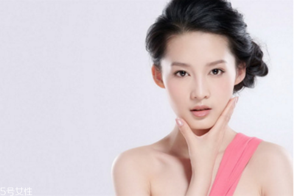 秋冬換季，你要注意的肌膚問題