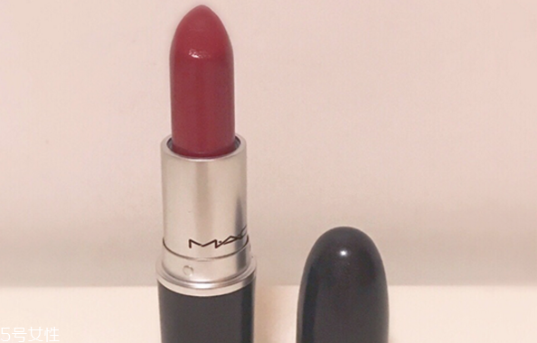 mac ladybug和迪奧999哪個(gè)好 mac ladybug試色 mac ladybug和迪奧999哪個(gè)好 mac ladybug試色