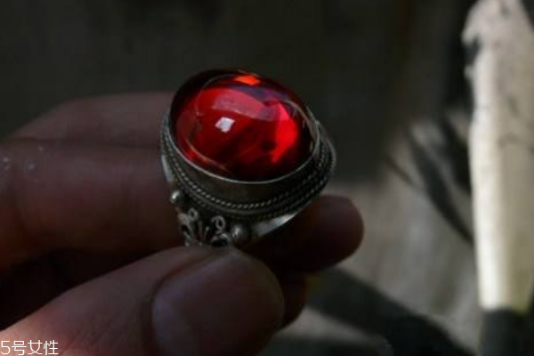 鴿血紅寶石產(chǎn)地 這些產(chǎn)地最好 鴿血紅寶石產(chǎn)地 這些產(chǎn)地最好