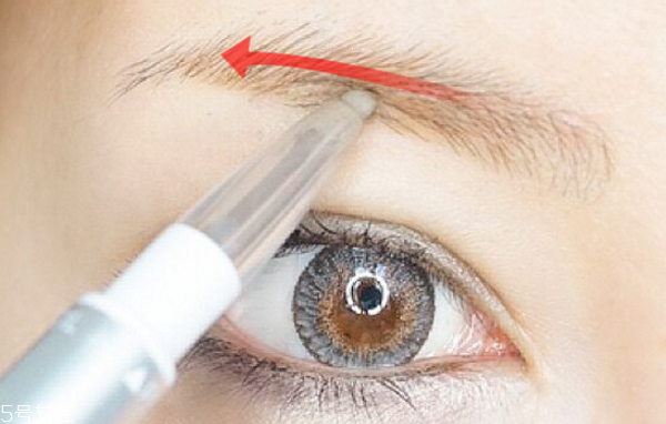 歐美眉毛怎么畫 歐美眉毛畫法步驟圖解 歐美眉毛怎么畫 歐美眉毛畫法步驟圖解