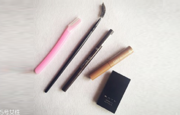 歐美野生眉怎么畫 眉毛的畫法步驟圖解 歐美野生眉怎么畫 眉毛的畫法步驟圖解