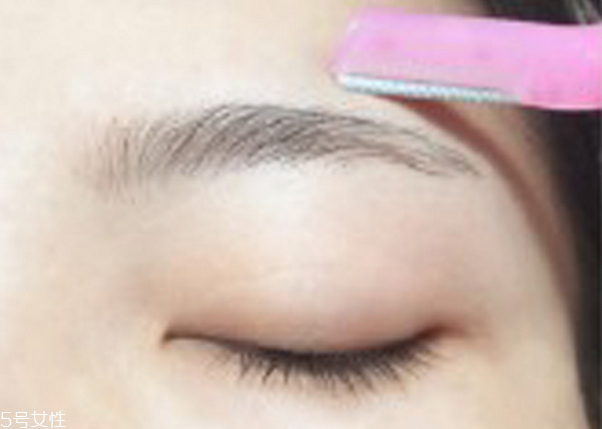 歐美野生眉怎么畫 眉毛的畫法步驟圖解 歐美野生眉怎么畫 眉毛的畫法步驟圖解