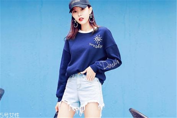 2018秋季穿搭圖片 美得與眾不同 2018秋季穿搭圖片 美得與眾不同