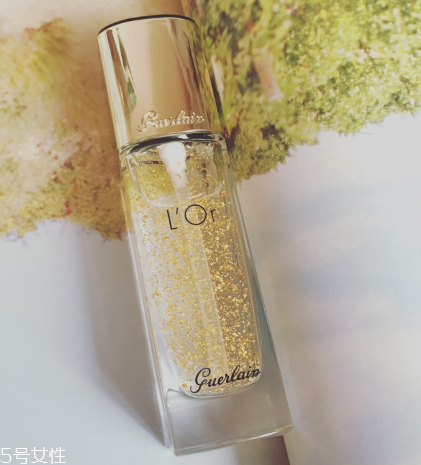 嬌蘭妝前乳和cpb隔離哪個(gè)好 兩款?yuàn)y前對(duì)比 嬌蘭妝前乳和cpb隔離哪個(gè)好 兩款?yuàn)y前對(duì)比