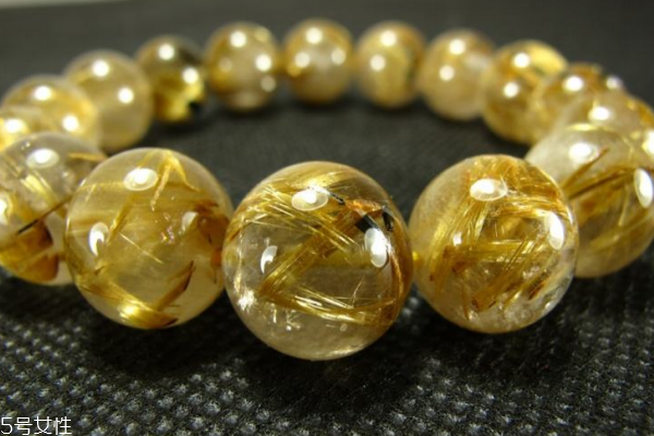 鈦晶和金發(fā)晶的區(qū)別 要仔細區(qū)分 鈦晶和金發(fā)晶的區(qū)別 要仔細區(qū)分