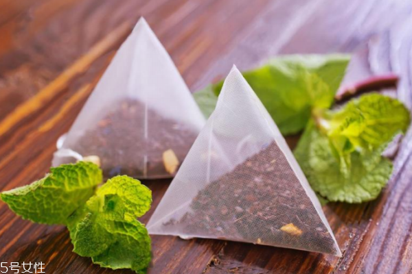 熬夜肌膚怎么調理 sos救贖法了解一下 熬夜肌膚怎么調理 sos救贖法了解一下