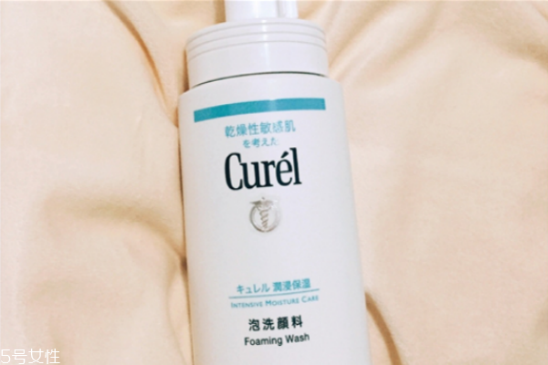 珂潤卸妝啫喱和卸妝蜜哪個好 珂潤卸妝啫喱真假辨別 珂潤卸妝啫喱和卸妝蜜哪個好 珂潤卸妝啫喱真假辨別