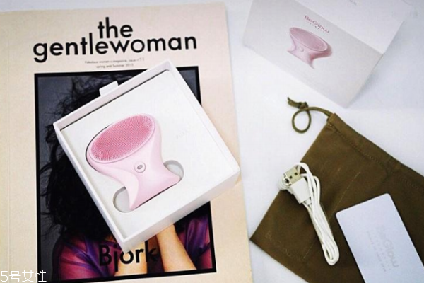 旅游期間怎么護(hù)膚 這些方法值得一試 旅游期間怎么護(hù)膚 這些方法值得一試