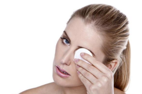 為什么要卸妝 關于卸妝的重要性 為什么要卸妝 關于卸妝的重要性