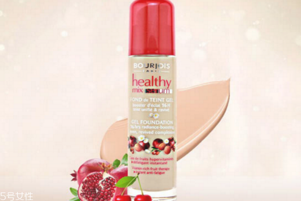 油皮粉底液哪個(gè)牌子好 這幾款粉底讓你不再臉?lè)河凸? alt=