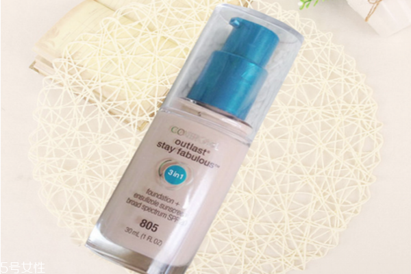 油皮粉底液哪個(gè)牌子好 這幾款粉底讓你不再臉?lè)河凸? alt=