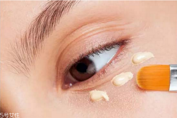 遮瑕筆和bb霜什么區(qū)別 遮瑕筆和bb霜有區(qū)別 遮瑕筆和bb霜什么區(qū)別 遮瑕筆和bb霜有區(qū)別