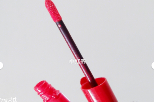 阿瑪尼紅管503多少錢 阿瑪尼紅管503真人試色 阿瑪尼紅管503多少錢 阿瑪尼紅管503真人試色