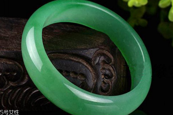 東陵玉的功效與作用 心理暗示很強 東陵玉的功效與作用 心理暗示很強