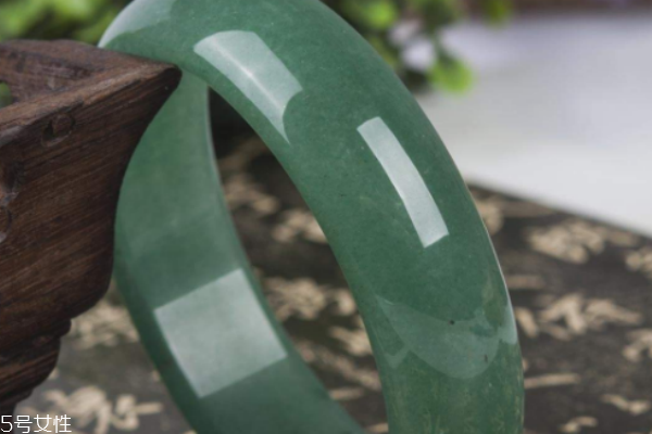 東陵玉的功效與作用 心理暗示很強 東陵玉的功效與作用 心理暗示很強