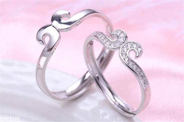 艾蒂諾銀飾是純銀嗎 學(xué)會看辨認(rèn)標(biāo)記 艾蒂諾銀飾是純銀嗎 學(xué)會看辨認(rèn)標(biāo)記