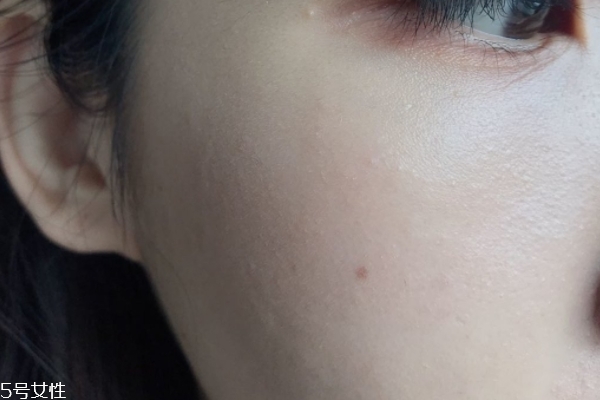 資生堂氣墊無(wú)濾鏡實(shí)測(cè) 這效果我是服氣的 資生堂氣墊無(wú)濾鏡實(shí)測(cè) 這效果我是服氣的