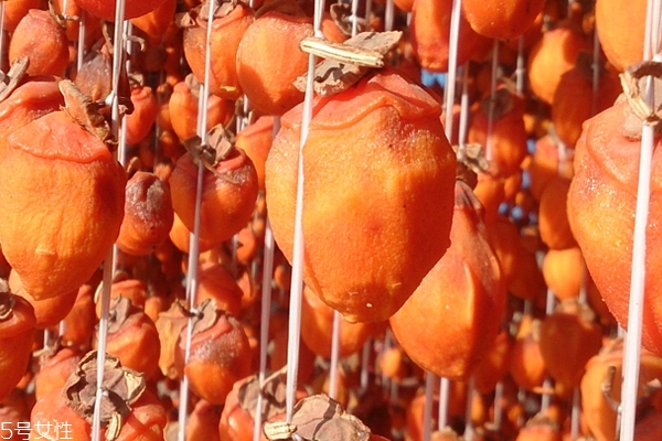 柿餅怎么挑 這樣挑準(zhǔn)沒錯 柿餅怎么挑 這樣挑準(zhǔn)沒錯