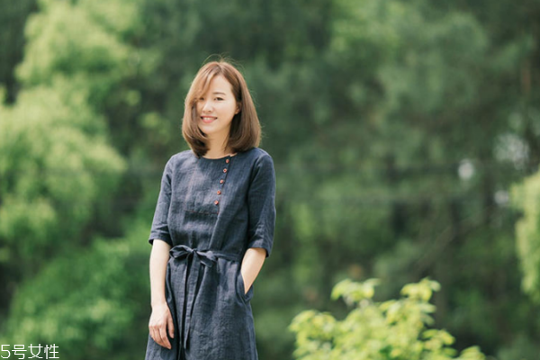 瘦臉齊肩發(fā)型圖片女 這個(gè)長(zhǎng)度干練又溫柔 瘦臉齊肩發(fā)型圖片女 這個(gè)長(zhǎng)度干練又溫柔