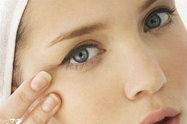 魚(yú)尾紋除皺針怎么打 魚(yú)尾紋除皺針副作用 魚(yú)尾紋除皺針怎么打 魚(yú)尾紋除皺針副作用