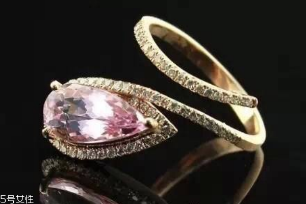 紫鋰輝石多少錢一克拉 寶石凈度很重要 紫鋰輝石多少錢一克拉 寶石凈度很重要