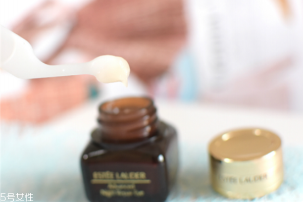 科顏氏眼霜和雅詩蘭黛眼霜哪個好 人氣與口碑兼具的眼霜 科顏氏眼霜和雅詩蘭黛眼霜哪個好 人氣與口碑兼具的眼霜