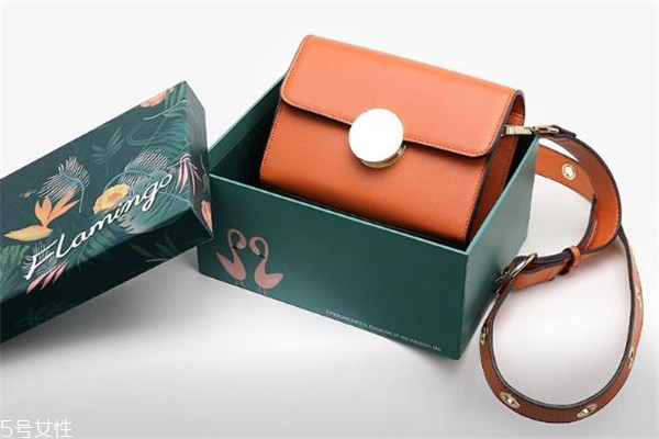 小ck南瓜包價錢 秋冬首選它 小ck南瓜包價錢 秋冬首選它