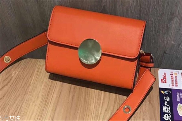 小ck南瓜包價錢 秋冬首選它 小ck南瓜包價錢 秋冬首選它