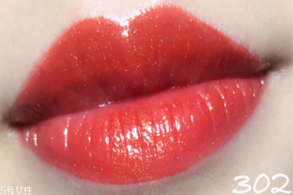 阿瑪尼黑管302和500哪個(gè)好看 阿瑪尼黑管302和500對(duì)比 阿瑪尼黑管302和500哪個(gè)好看 阿瑪尼黑管302和500對(duì)比