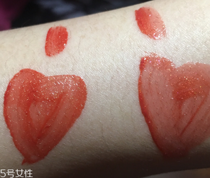 阿瑪尼黑管302和500哪個(gè)好看 阿瑪尼黑管302和500對(duì)比 阿瑪尼黑管302和500哪個(gè)好看 阿瑪尼黑管302和500對(duì)比