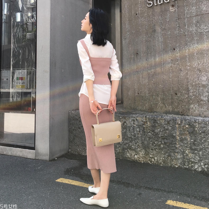 瘦臉齊肩發(fā)型圖片女 這個(gè)長(zhǎng)度干練又溫柔 瘦臉齊肩發(fā)型圖片女 這個(gè)長(zhǎng)度干練又溫柔