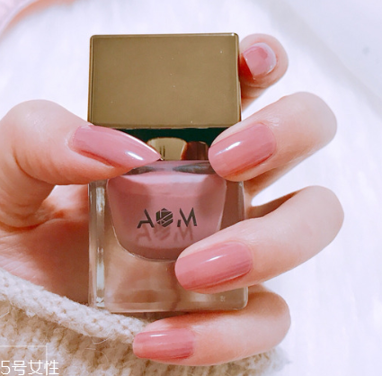 秋冬顯白指甲油顏色推薦 這4個(gè)色妥妥適合黃肌 秋冬顯白指甲油顏色推薦 這4個(gè)色妥妥適合黃肌