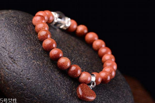 金沙石的功效與作用 財運立馬變好 金沙石的功效與作用 財運立馬變好