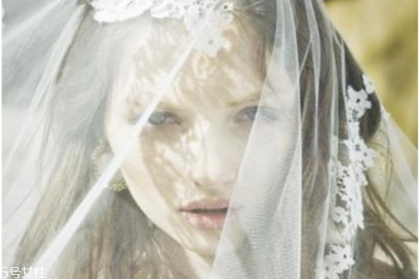 臉部肌膚怎么保養(yǎng) 臉部肌膚基礎(chǔ)保養(yǎng)方法 臉部肌膚怎么保養(yǎng) 臉部肌膚基礎(chǔ)保養(yǎng)方法