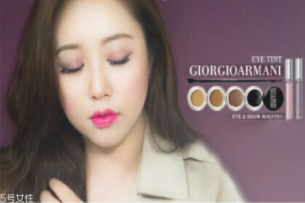 簡(jiǎn)單基礎(chǔ)妝容步驟 秋冬職場(chǎng)眼妝教程 簡(jiǎn)單基礎(chǔ)妝容步驟 秋冬職場(chǎng)眼妝教程