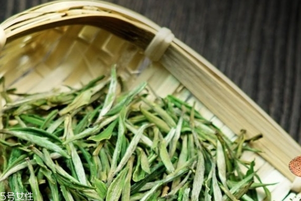 綠茶為什么苦 有幾個(gè)原因 綠茶為什么苦 有幾個(gè)原因