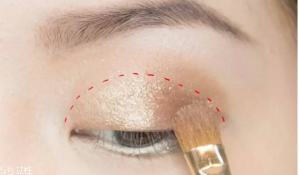 怎么畫性感的妝容 性感風(fēng)的妝容教程 怎么畫性感的妝容 性感風(fēng)的妝容教程