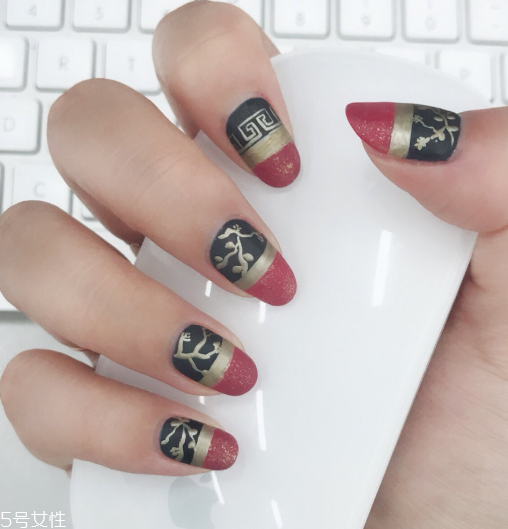 民族風美甲圖片 火爆又不俗氣的搶眼美甲 民族風美甲圖片 火爆又不俗氣的搶眼美甲