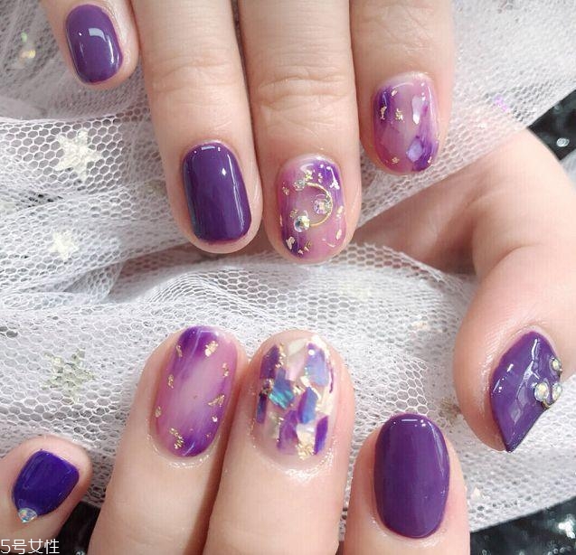 秋季紫色美甲圖片 這幾款讓你更動(dòng)人 秋季紫色美甲圖片 這幾款讓你更動(dòng)人